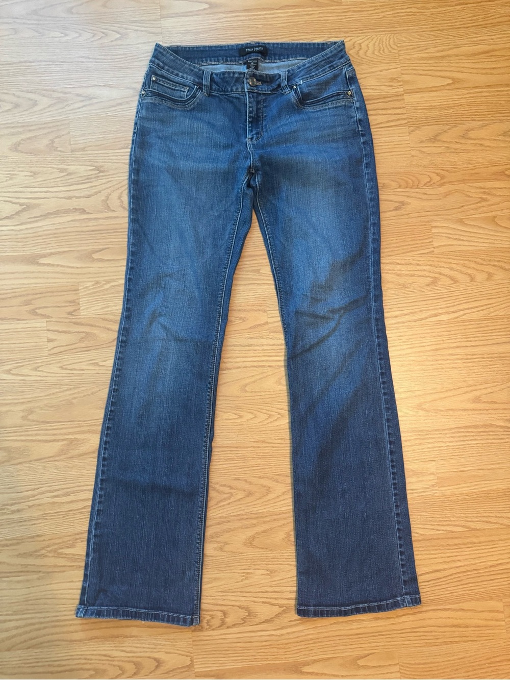 White House Black Market Women's Boot Leg Jeans 6R